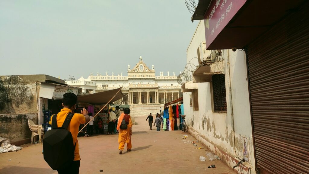प्रेमानंद जी महाराज — वृंदावन