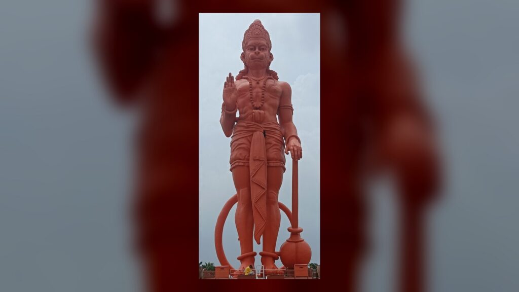हनुमान प्रतिमा — सप्त चिरंजीवियों में से एक